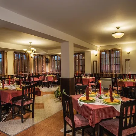 Otel Elenski Riton Complex 2*