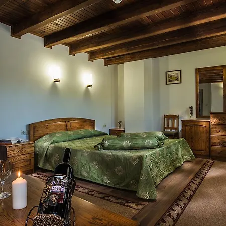 Elenski Riton Complex Sredni Kolibi