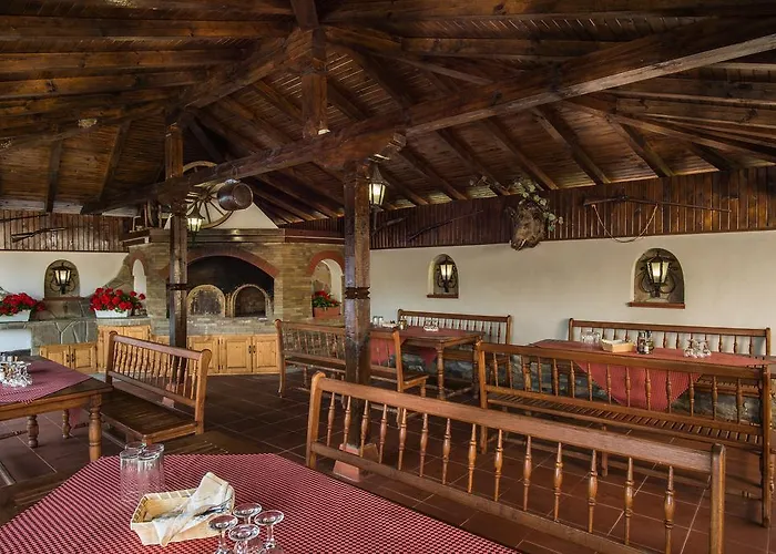 Хотел Elenski Riton Complex Средни Колиби