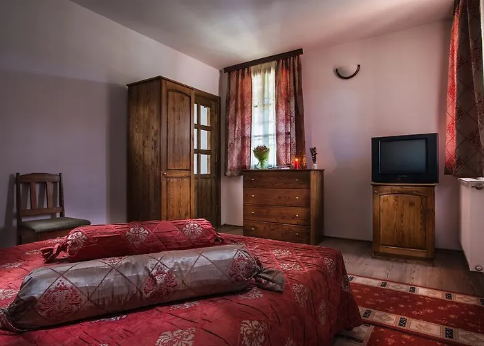 Elenski Riton Complex 2* Средни Колиби